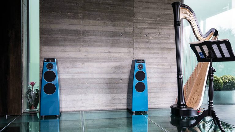 audio systems by Meridian blue speakers